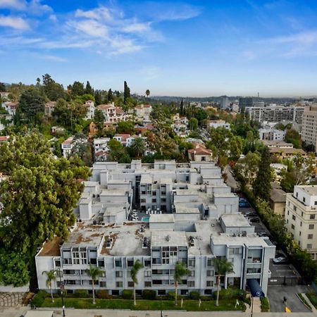 Elegant Hollywood Retreat - Spacious 2Br 2Ba Condo With Resort-Style Amenities Los Angeles Exteriér fotografie
