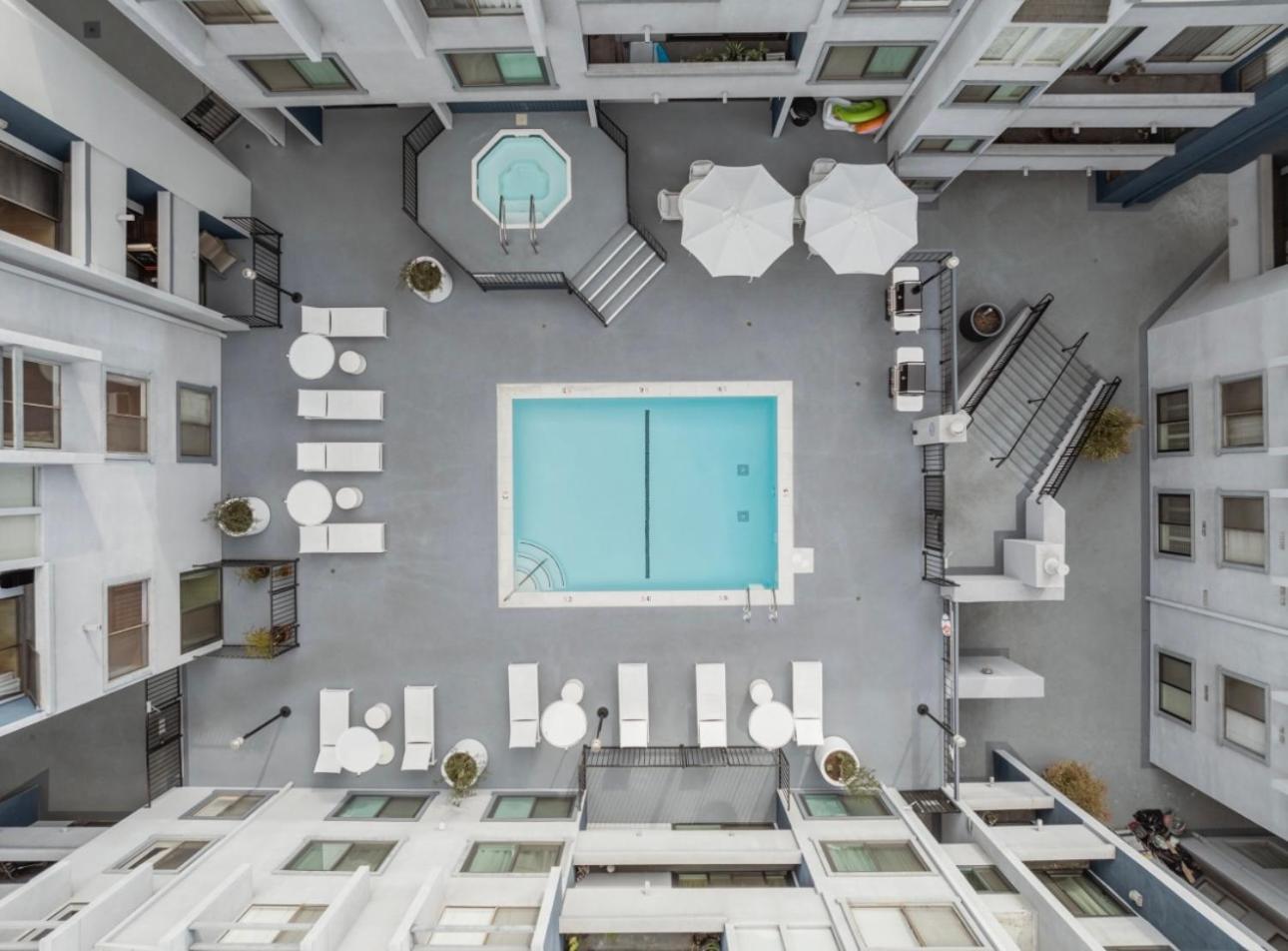 Elegant Hollywood Retreat - Spacious 2Br 2Ba Condo With Resort-Style Amenities Los Angeles Exteriér fotografie